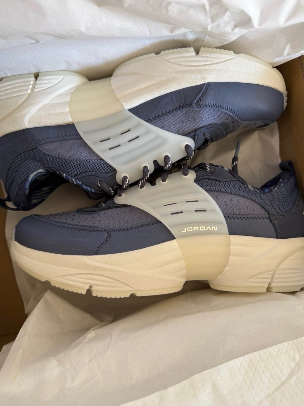 Jordan TRunner O/S